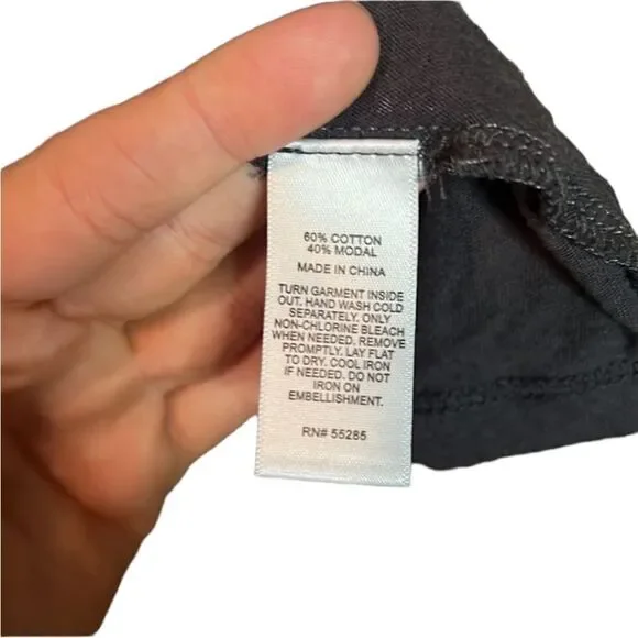 ‎3 for $30! Express sequin tank top - Picture 5 of 7